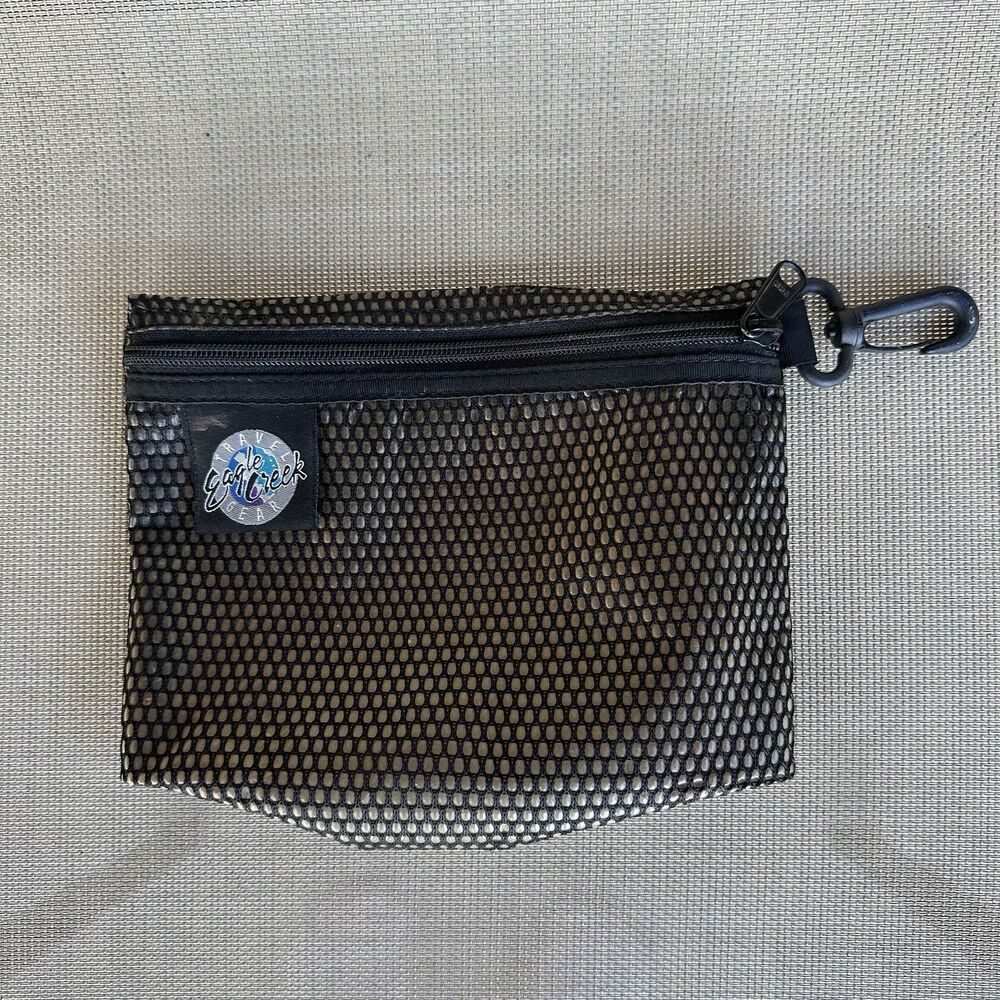 Eagle Creek Travel Gear Mesh Bag Organizer Storage Zip & Snap Hook Outdoors Gorp
